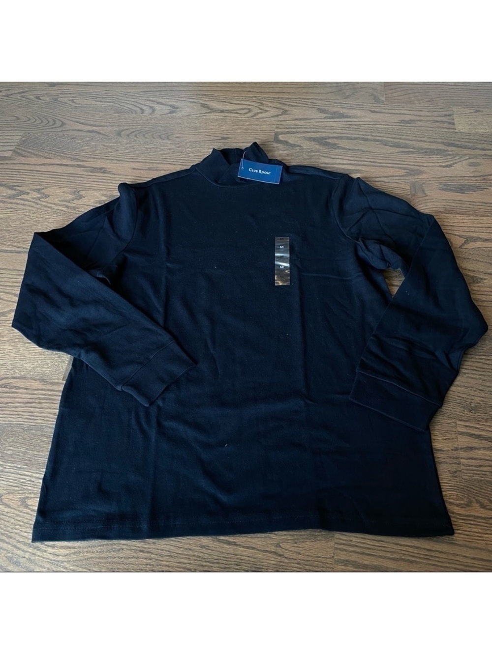 NWT Club Room NWT black long sleeve mock turtle neck size medium